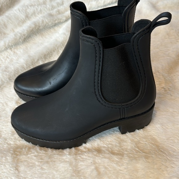 Jeffrey Campbell Cloudy Waterproof Chelsea Rain Boot - Size 6 - Picture 10 of 15